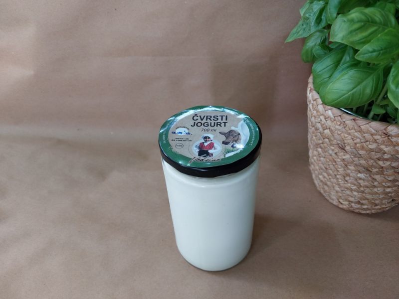 Čvrsti jogurt 700 g
